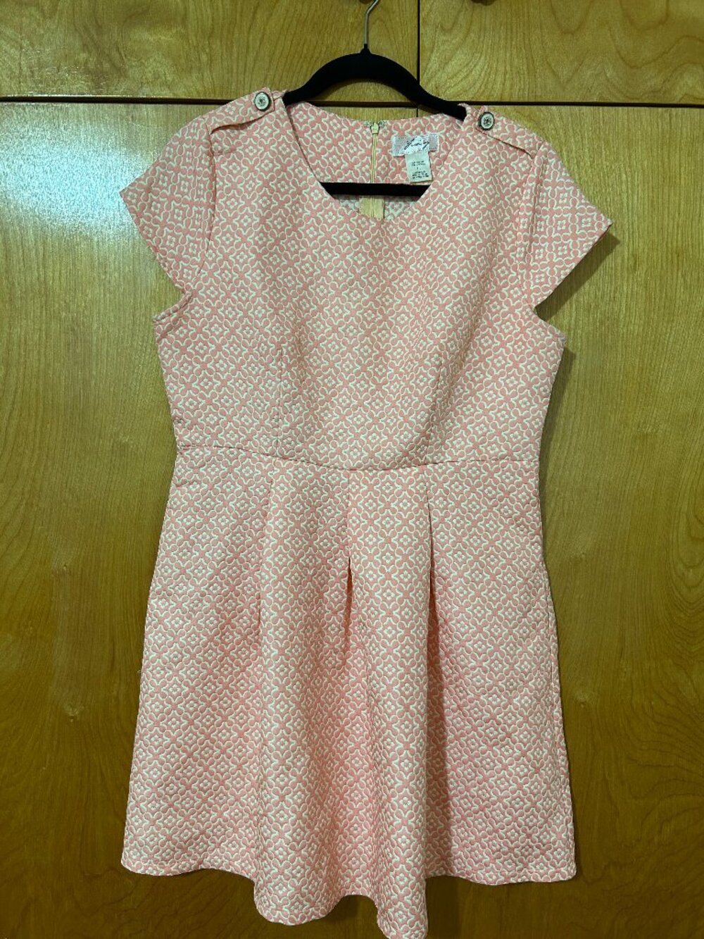 Vintage 1960s Pink and White Cocktail dress